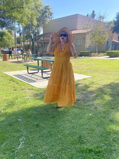  West Hollywood,   , 59 ,     , c 