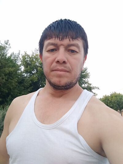  ,   Akobir, 33 ,   ,   , c 