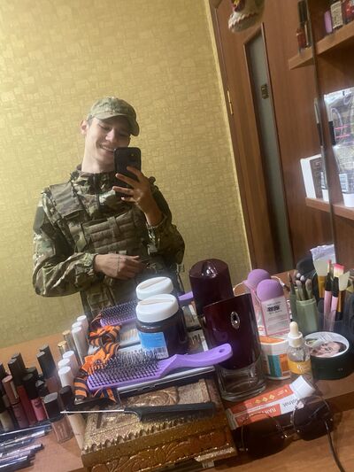  --,   , 19 ,     , c , 