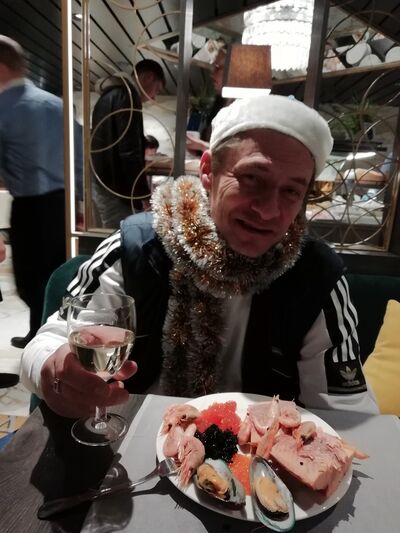  ,   Vladis, 57 ,  