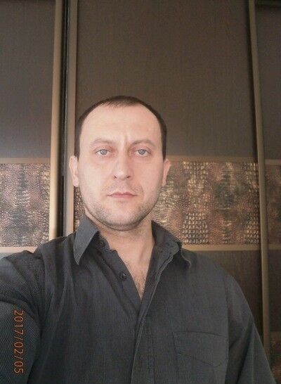  ,   Sergei, 42 ,   ,   , c 