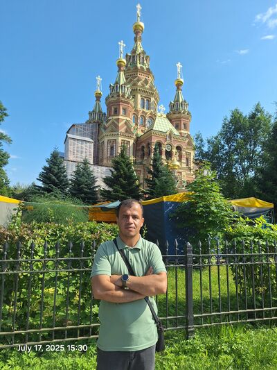  ,   Hossein, 46 ,   ,   