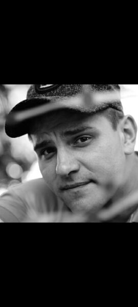 ,   Denis, 31 ,   ,   