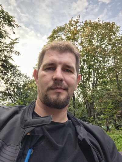  ,   Mike, 38 ,   ,   