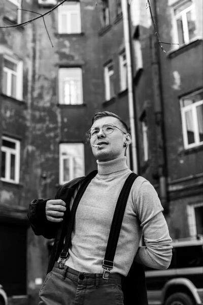  ,   Anton, 26 ,   ,   