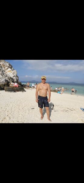  ,   Aleks, 41 ,   ,   