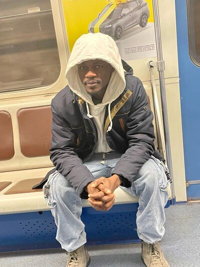  ,   Pape aly, 25 ,   ,   