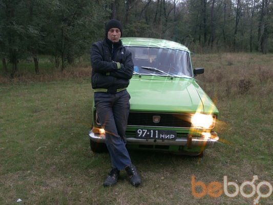  3901907  VIKTOR, 33 ,    
