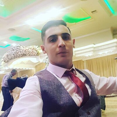  ,   Hayk, 33 ,   ,   