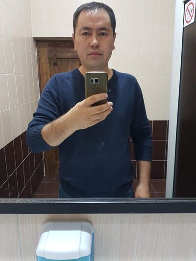  ,   Uali, 41 ,  
