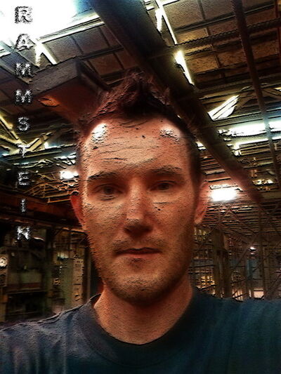  ,   Maksim, 46 ,   