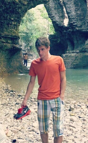  ,   Maxo, 34 ,   ,   , c 