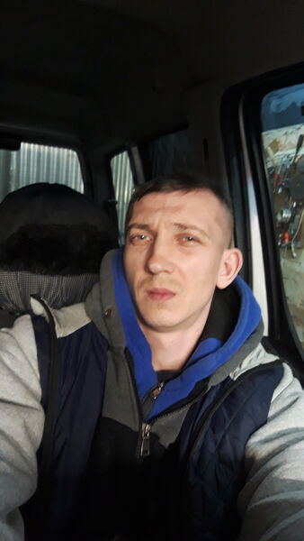  ,   Ruslan, 33 ,   ,   , c , 