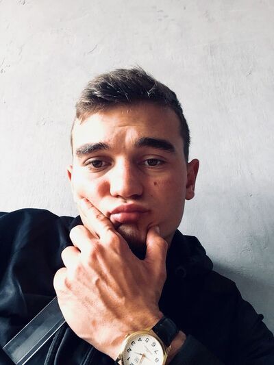  ,   Sandu, 22 ,   