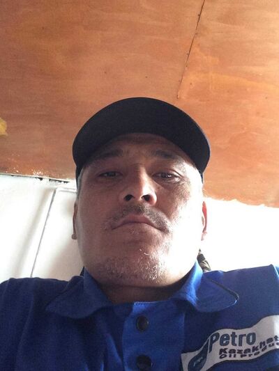  ,   Yerbol, 44 ,   ,   , c 