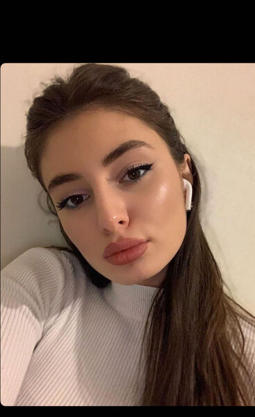  ,   Anna, 25 ,   ,   