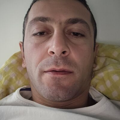 Palais-Bourbon,   Koba, 37 ,   ,   