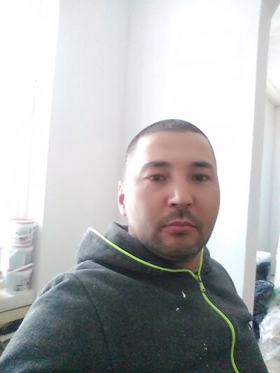  ,   Uzbek, 40 ,   ,   , c 