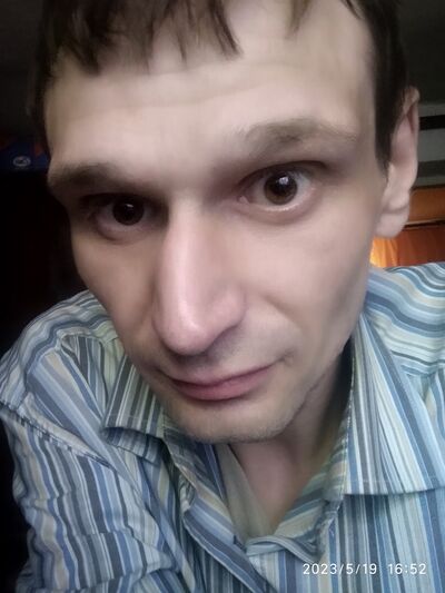  ,   Sergiu, 39 ,   ,   