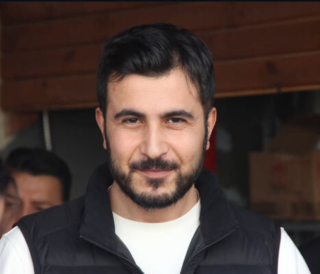  ,   Mustafa, 32 ,   ,   , c , 
