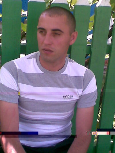  ,   Alex, 45 ,   