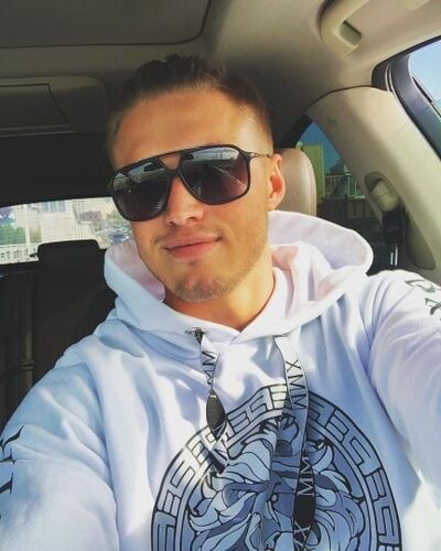  ,   Alexander, 35 ,   ,   , c , 