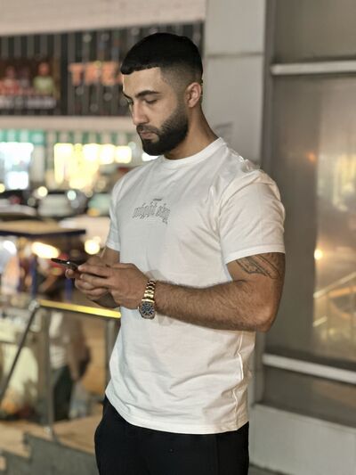  ,   Raul, 26 ,   ,   