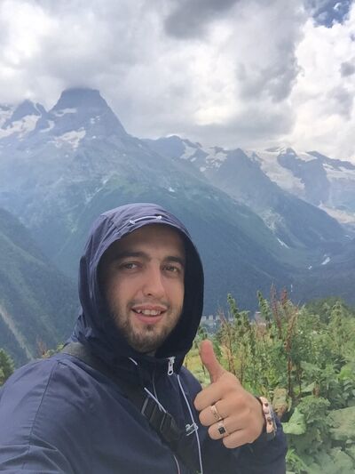  ,   Dima, 35 ,   