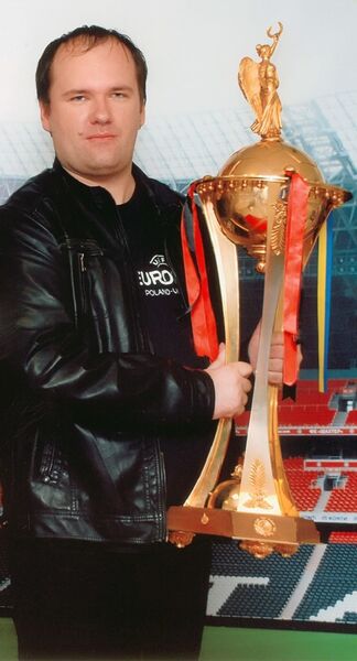  ,   Rembo, 42 ,   