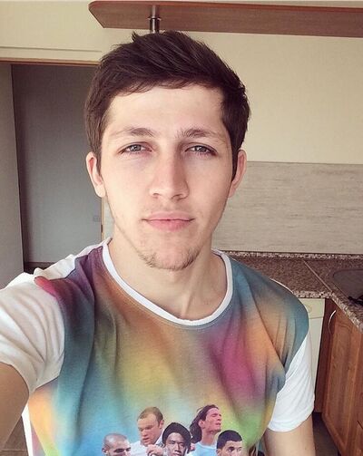  ,   Alex, 31 ,   ,   , c 