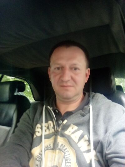  ,   Serge, 52 ,  