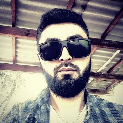  ,   Ali, 32 ,   ,   , c 
