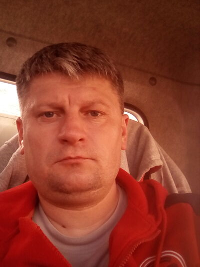  ,   Oleg, 49 ,   