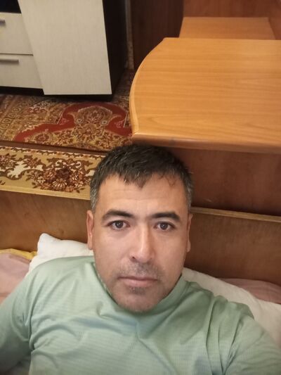  ,   Ubaydullo, 43 ,   ,   