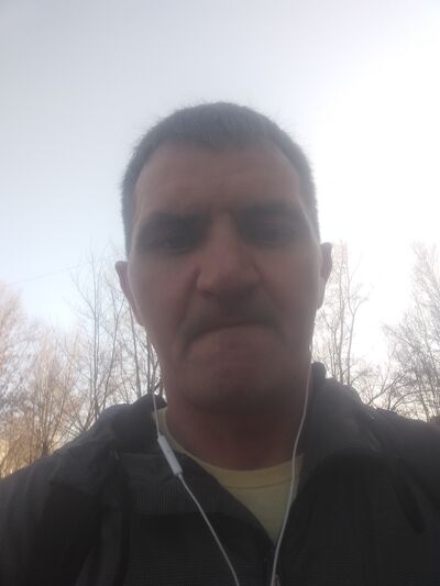  ,   Deonis, 44 ,   ,   