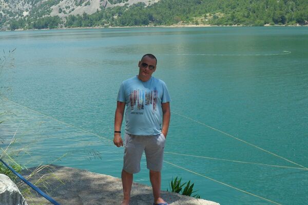  ,   Artem, 45 ,   ,   , c 