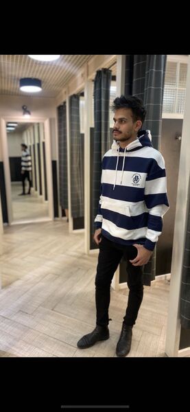  ,   Morteza, 25 ,   ,   , c , 