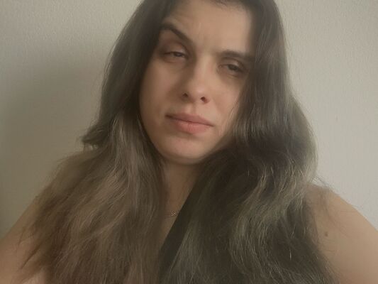  ,   Dariay, 22 ,   ,   