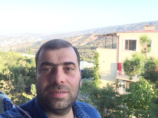  ,   Dato, 42 ,     , c 