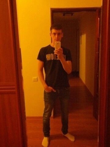  44088247  , 35 ,    