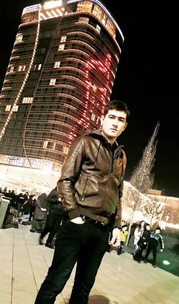  ,   Bobur, 32 ,   ,   
