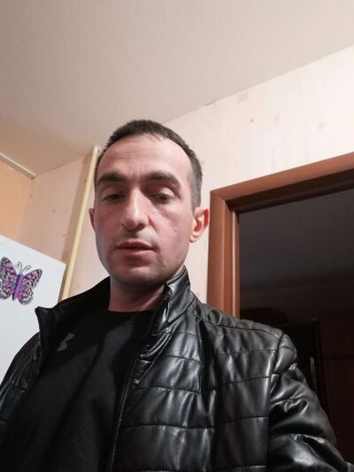  ,   Rustam, 35 ,   ,   