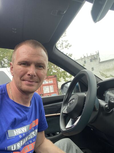  ,   Vitaly, 38 ,   c 