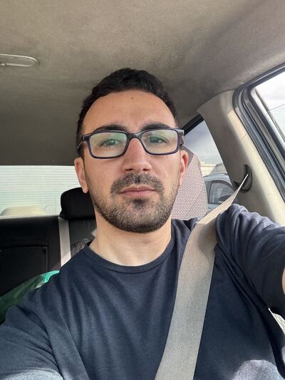  ,   Farid, 33 ,   ,   