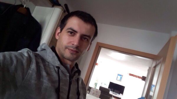  ,   Alexej, 35 ,   ,   