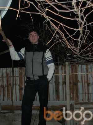  ,   Davit, 40 ,   