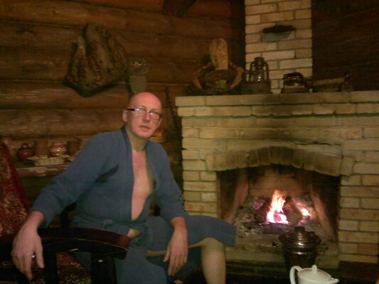  ,   Albert, 50 ,   