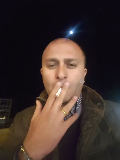  ,   Nika, 40 ,   ,   , c 