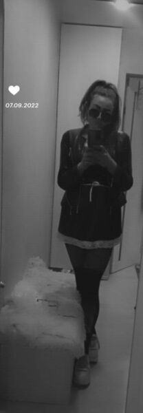  ,   More Moreee, 29 ,   