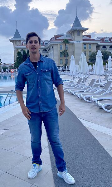  ,   Alex, 31 ,   ,   